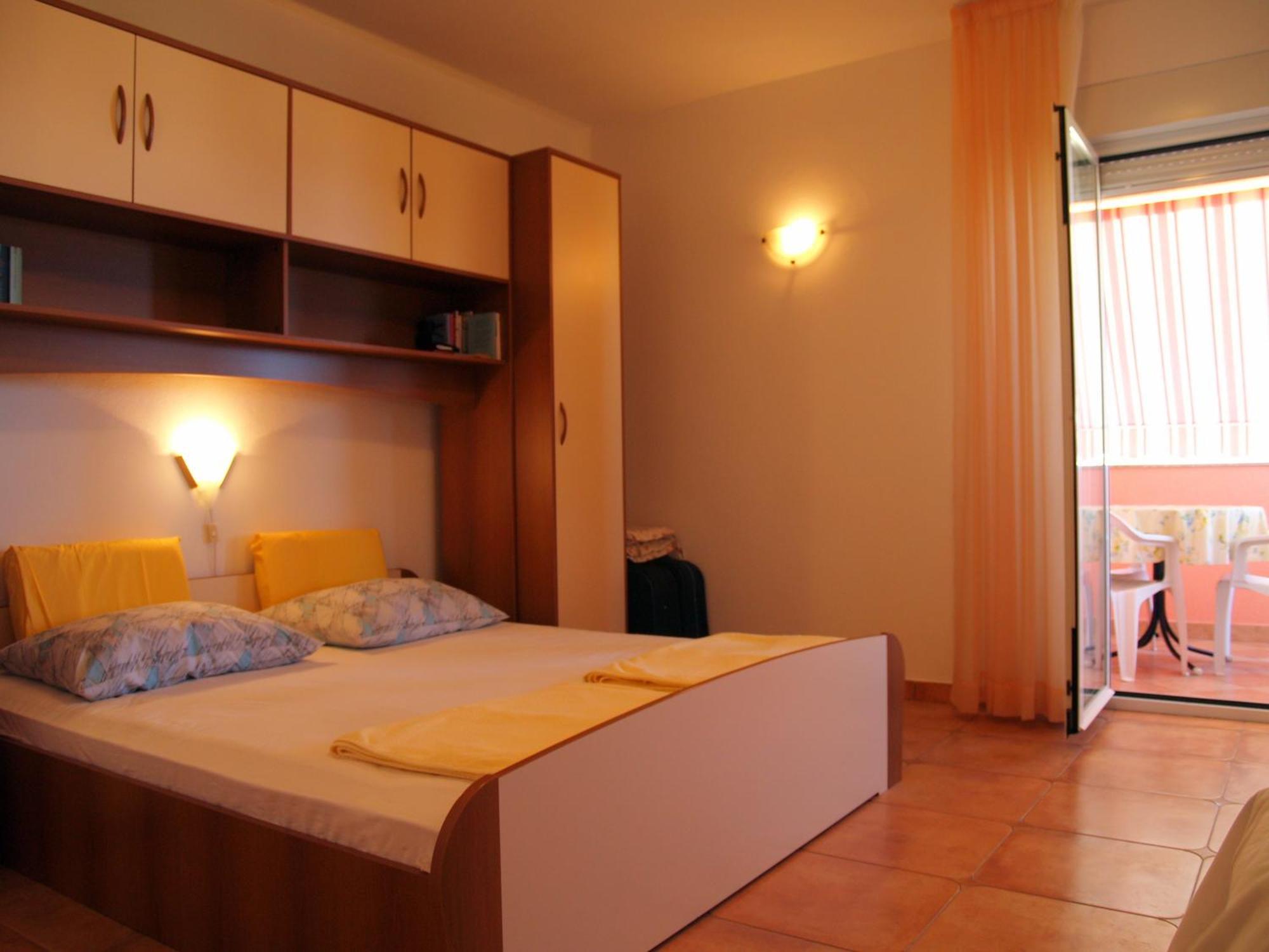 Apartments Banic Barbat na Rabu Ngoại thất bức ảnh