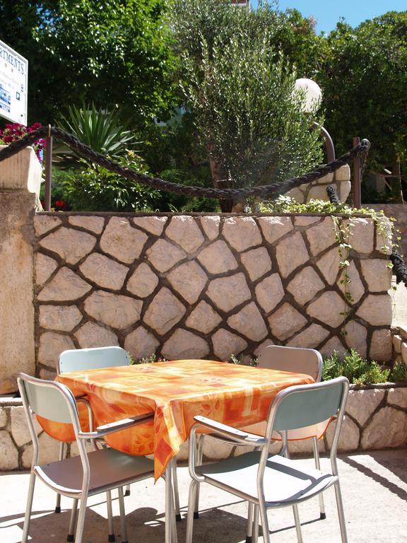 Apartments Banic Barbat na Rabu Ngoại thất bức ảnh