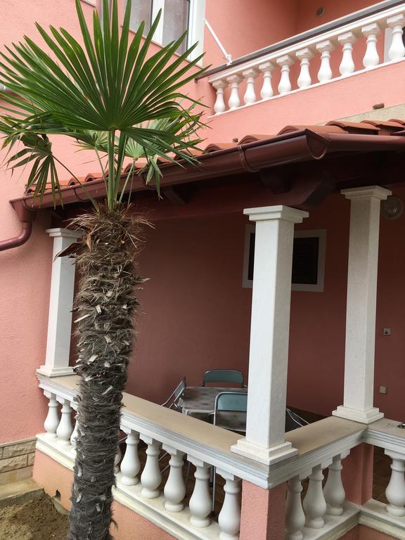 Apartments Banic Barbat na Rabu Ngoại thất bức ảnh