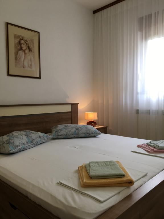 Apartments Banic Barbat na Rabu Ngoại thất bức ảnh